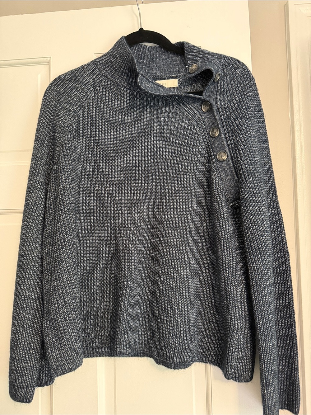 Women's Button-Shoulder Ribbed Sweater - Blue